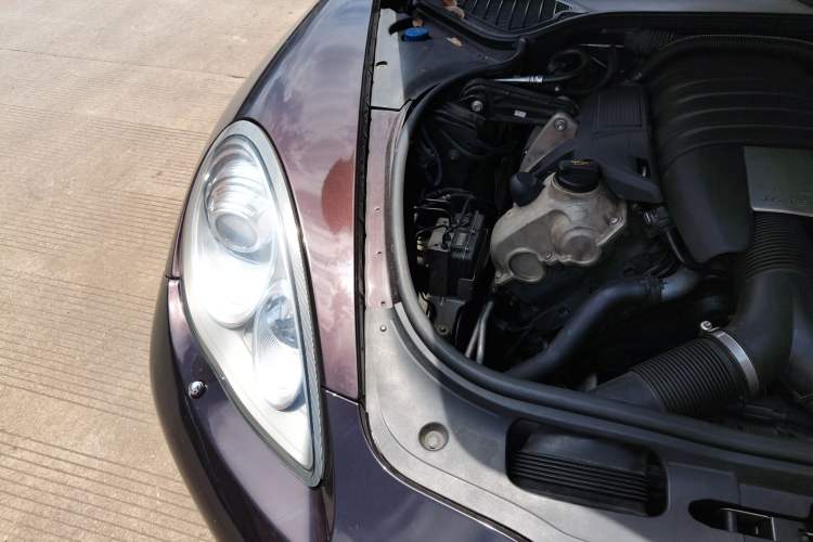 Used Porsche Panamera 2010 Panamera 3.6L Engine Bay Right