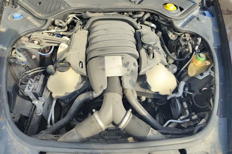 Used Porsche Panamera 2010 Panamera 4 3.6L Engine Bay