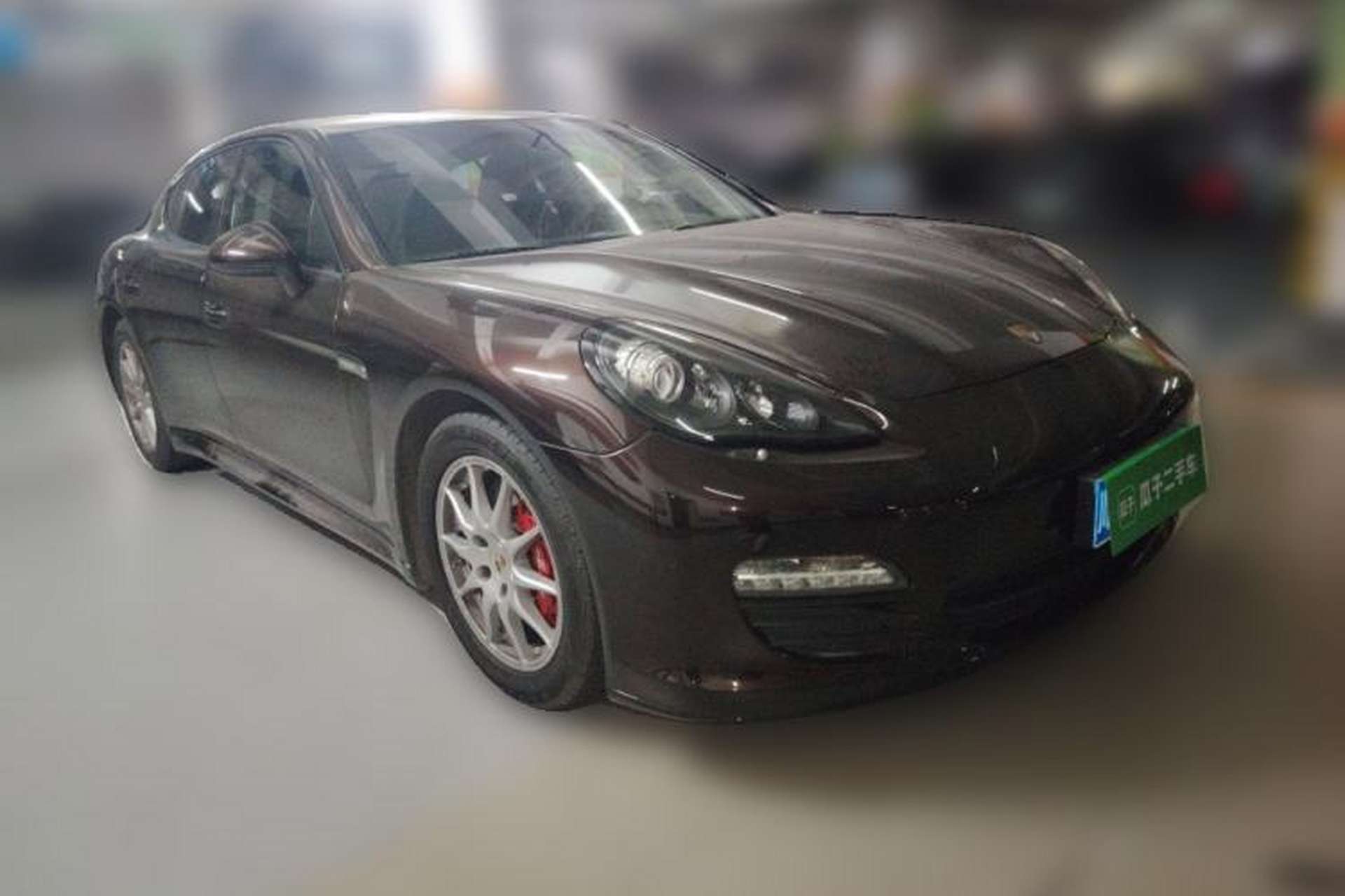 Used Porsche Panamera 2010 Panamera 3.6L Front Right 45 Deg