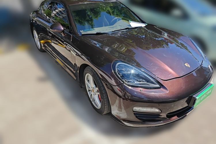 Used Porsche Panamera 2010 Panamera 3.6L Front Right 45 Deg