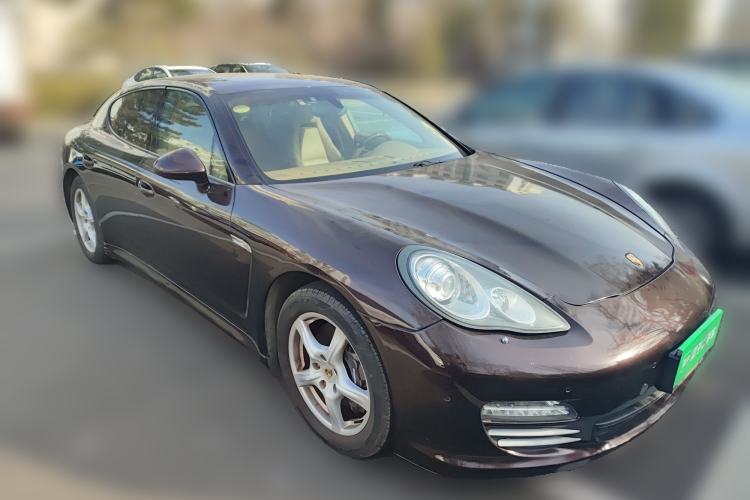 Used Porsche Panamera 2010 Panamera 4 3.6L Front Right 45 Deg