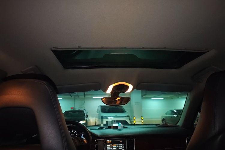 Used Porsche Panamera 2010 Panamera 4 3.6L Headliner