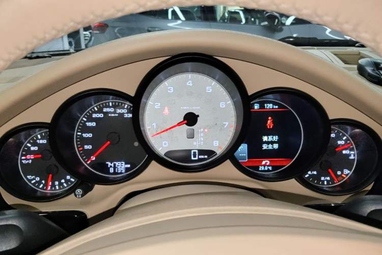 Used Porsche Panamera  Instrument Cluster