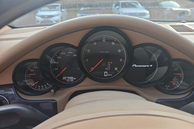 Used Porsche Panamera 2010 Panamera 4 3.6L Instrument Cluster