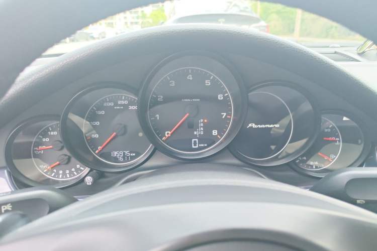 Used Porsche Panamera 2010 Panamera 3.6L Instrument Cluster
