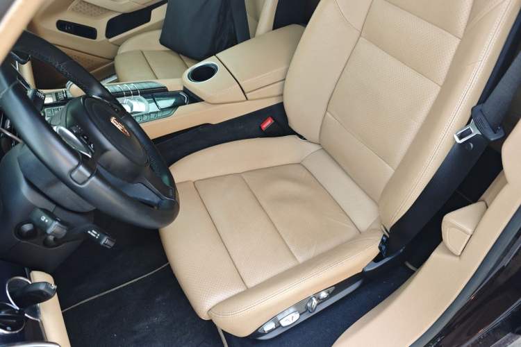 Used Porsche Panamera 2010 Panamera 3.6L Left Front Seat