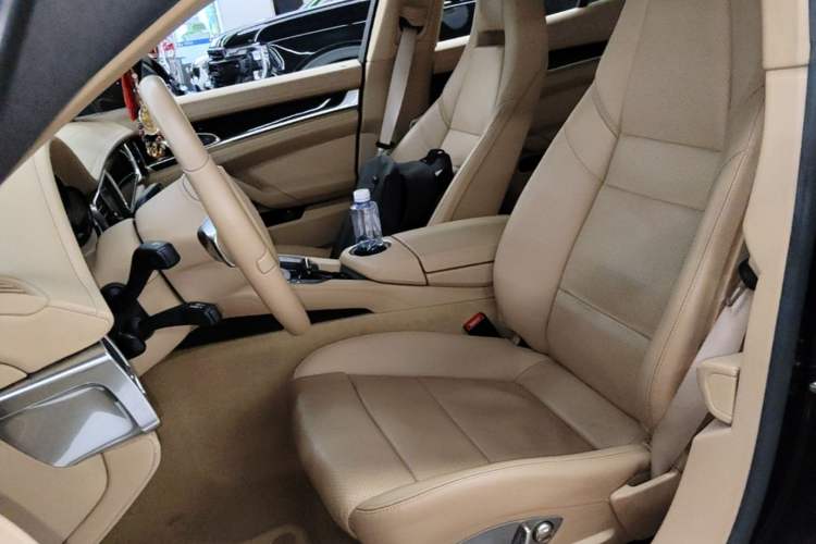 Used Porsche Panamera  Left Front Seat