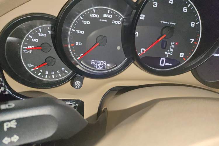 Used Porsche Panamera 2010 Panamera 3.6L Odometer Close Up