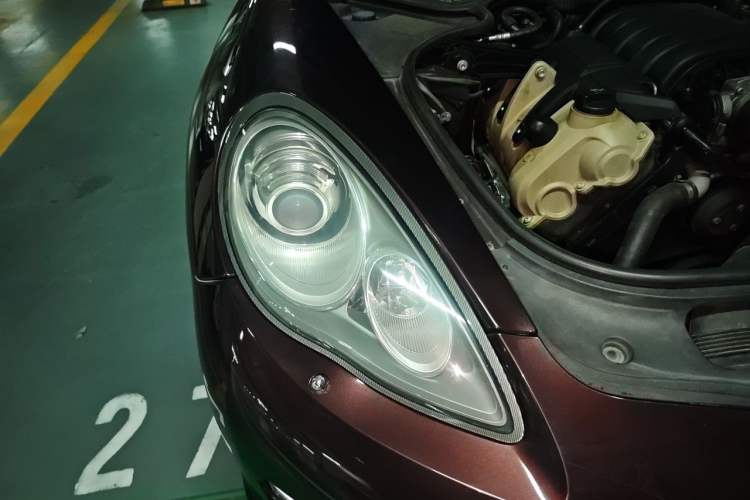 Used Porsche Panamera 2010 Panamera 4 3.6L Right Front Headlight