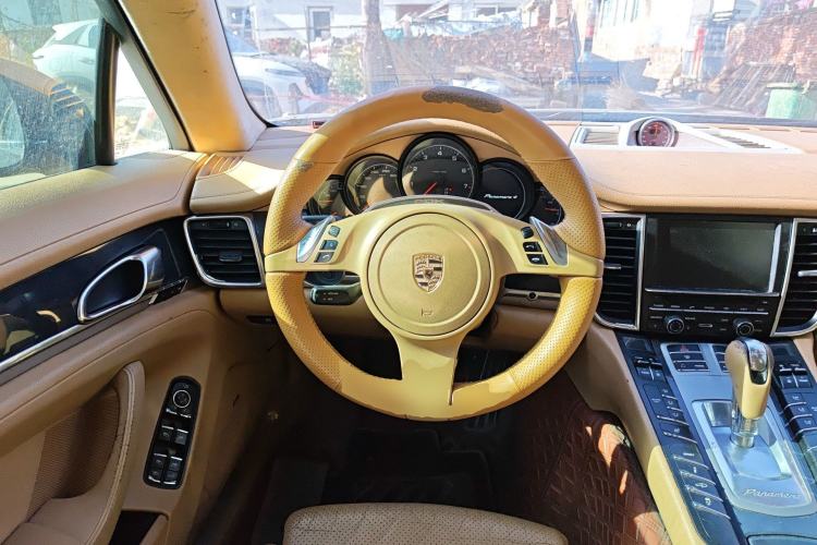 Used Porsche Panamera 2010 Panamera 4 3.6L Steering Wheel