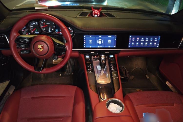 Used Porsche Panamera 2010 Panamera 4 3.6L Center Console