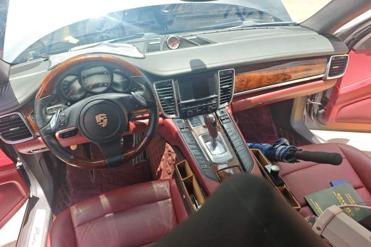 Used Porsche Panamera 2010 Panamera 3.6L Center Console