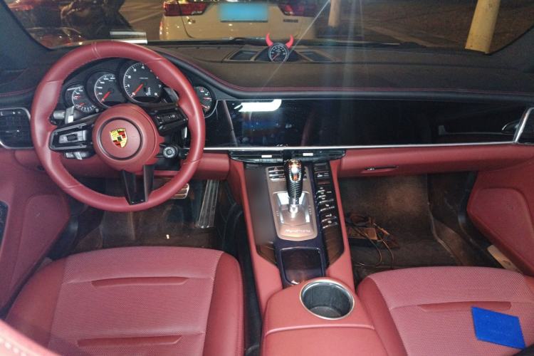 Used Porsche Panamera 2010 Panamera 4 3.6L Center Console