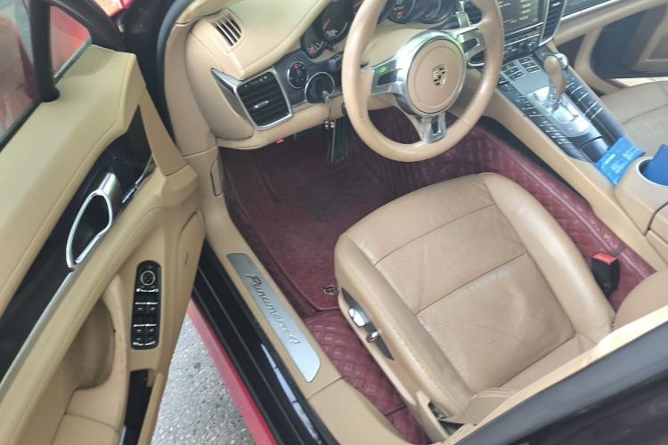 Used Porsche Panamera 2010 Panamera 4 3.6L Driver Seat