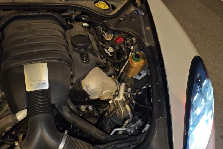 Used Porsche Panamera 2010 Panamera 4 3.6L Engine Bay Left
