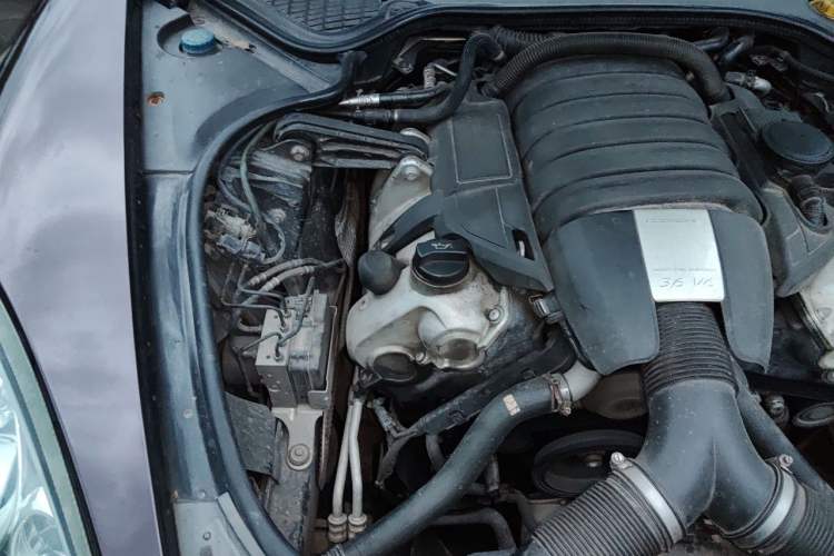 Used Porsche Panamera 2010 Panamera 3.6L Engine Bay Right