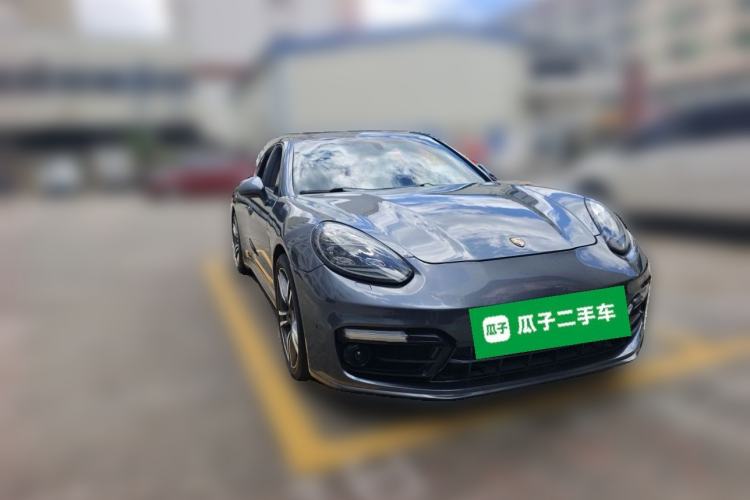 Used Porsche Panamera 2010 Panamera 3.6L Front Right 45 Deg