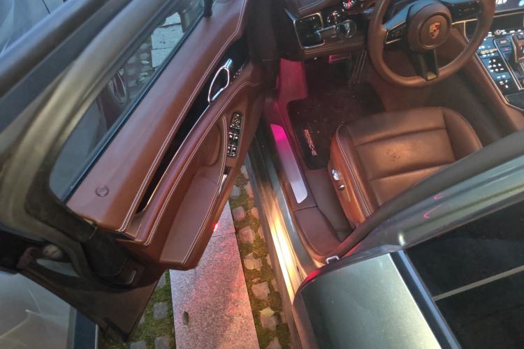 Used Porsche Panamera 2010 Panamera 3.6L Driver Seat