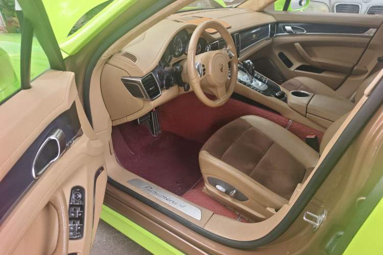 Used Porsche Panamera 2010 Panamera 4 3.6L Driver Seat