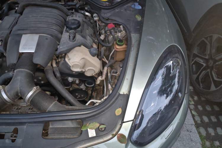 Used Porsche Panamera 2010 Panamera 3.6L Engine Bay Left