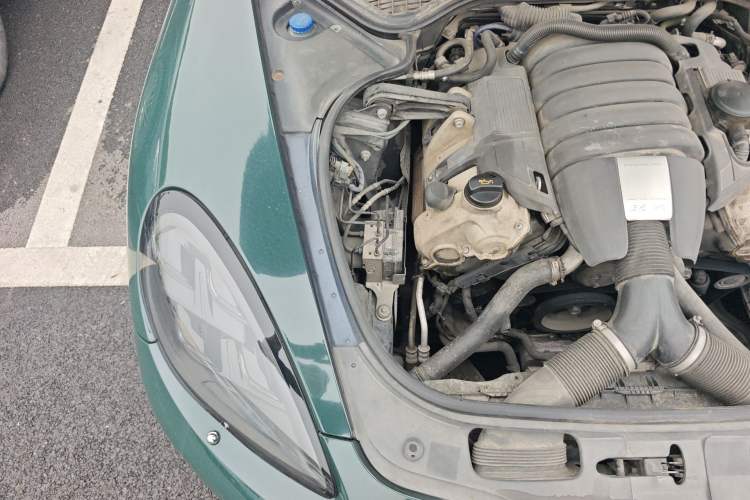 Used Porsche Panamera 2010 Panamera 4 3.6L Engine Bay Right