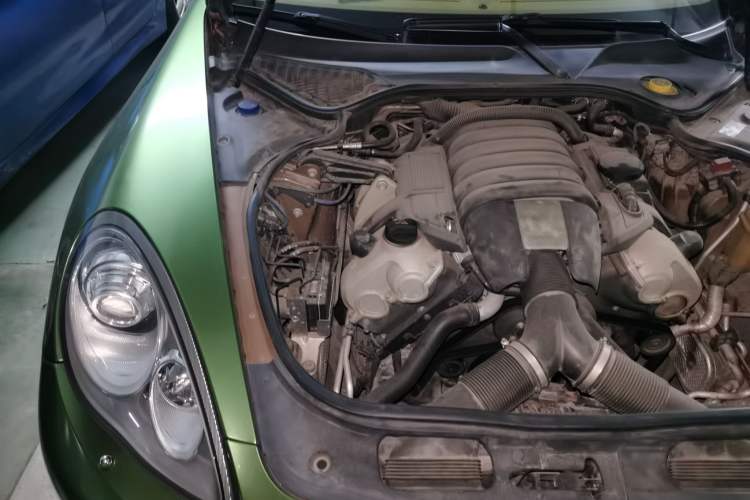 Used Porsche Panamera 2010 Panamera 4 3.6L Engine Bay Right