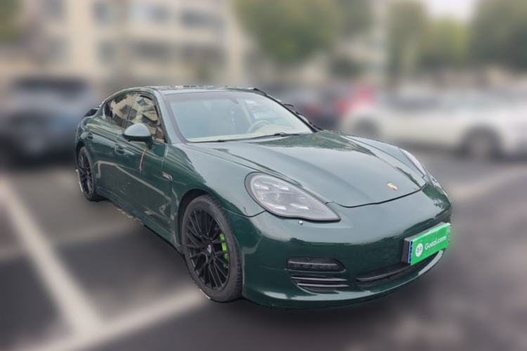 Used Porsche Panamera 2010 Panamera 4 3.6L Front Right 45 Deg