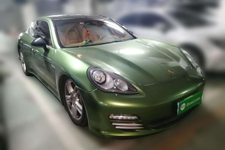 Used Porsche Panamera 2010 Panamera 4 3.6L Front Right 45 Deg