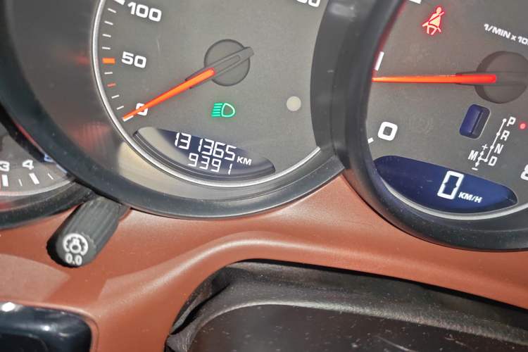 Used Porsche Panamera 2010 Panamera 3.6L Odometer Close Up