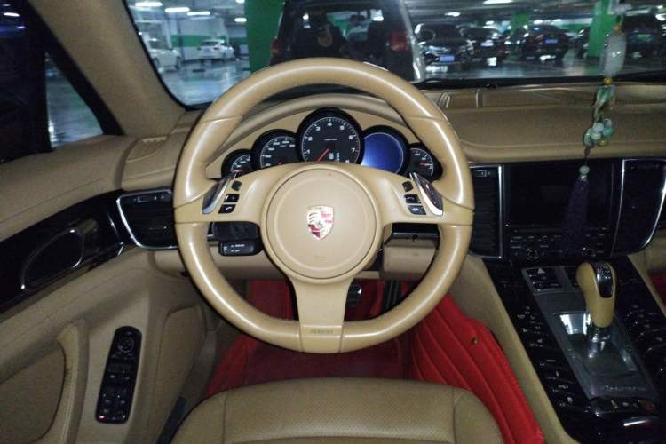 Used Porsche Panamera 2010 Panamera 4 3.6L Steering Wheel