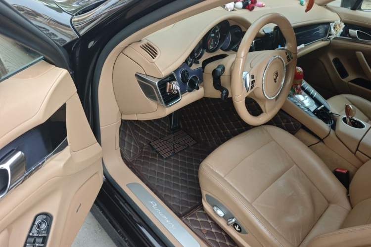 Used Porsche Panamera 2010 Panamera 3.6L Driver Seat