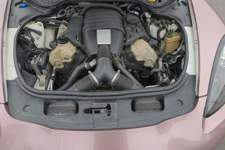 Used Porsche Panamera 2010 Panamera 4 3.6L Engine Bay