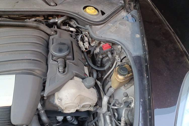 Used Porsche Panamera 2010 Panamera 3.6L Engine Bay Left
