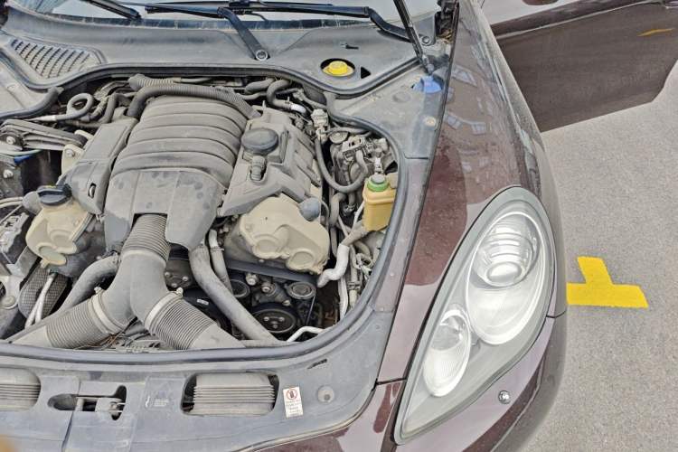 Used Porsche Panamera 2010 Panamera 4 3.6L Engine Bay Left