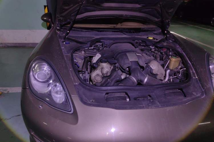 Used Porsche Panamera 2010 Panamera 4 3.6L Engine Bay Right