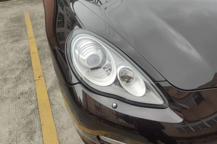 Used Porsche Panamera 2010 Panamera 4 3.6L Right Front Headlight