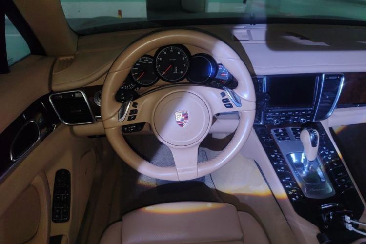 Used Porsche Panamera 2010 Panamera 4 3.6L Steering Wheel