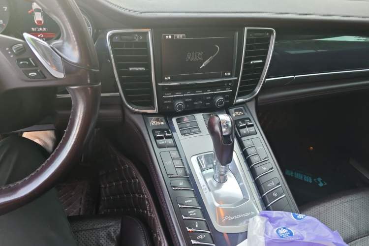 Used Porsche Panamera 2010 Panamera 3.6L Audio And AC Panel
