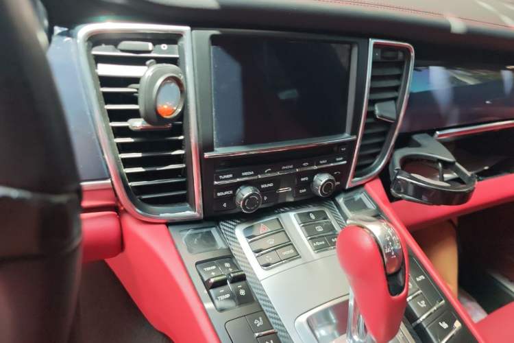 Used Porsche Panamera 2010 Panamera 3.6L Audio And AC Panel