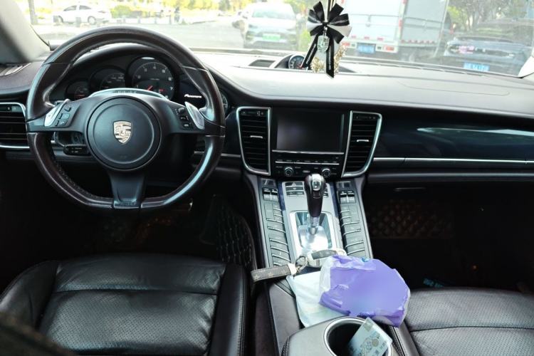 Used Porsche Panamera 2010 Panamera 3.6L Center Console