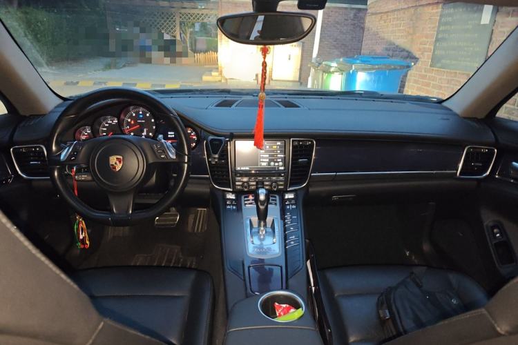 Used Porsche Panamera 2010 Panamera 3.6L Center Console