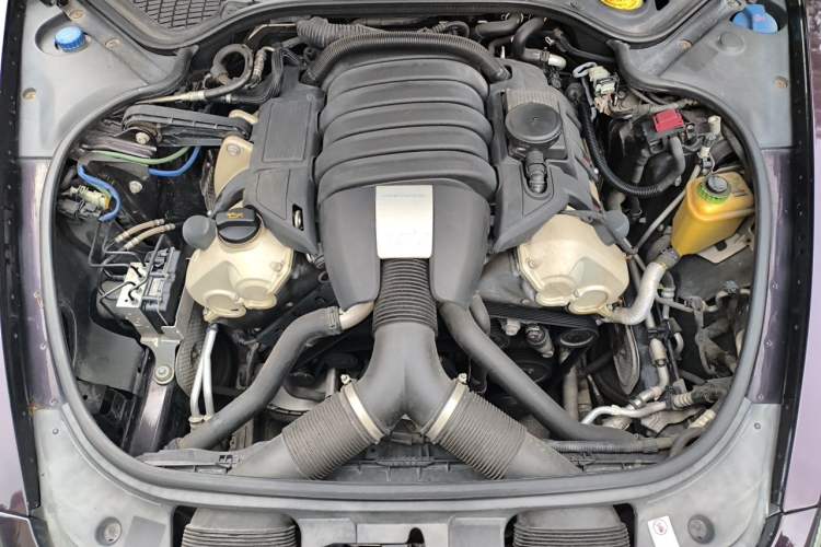 Used Porsche Panamera 2010 Panamera 3.6L Engine Bay