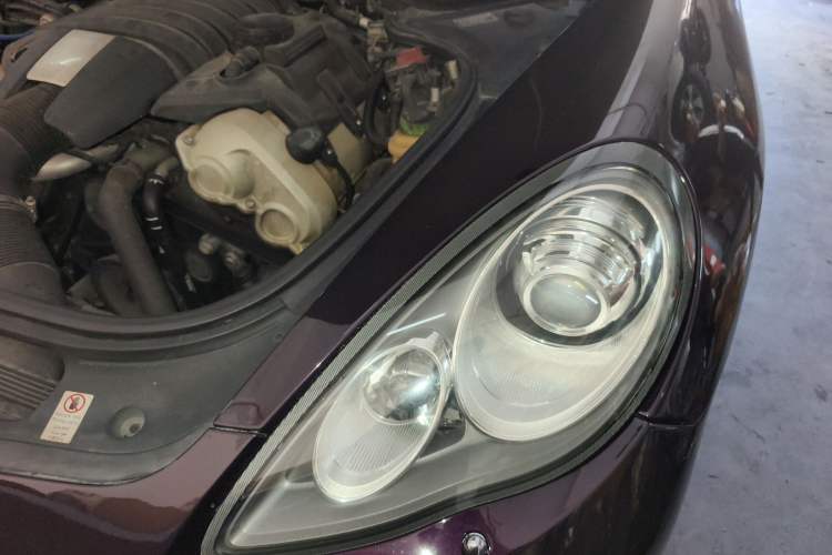 Used Porsche Panamera 2010 Panamera 4 3.6L Engine Bay Left