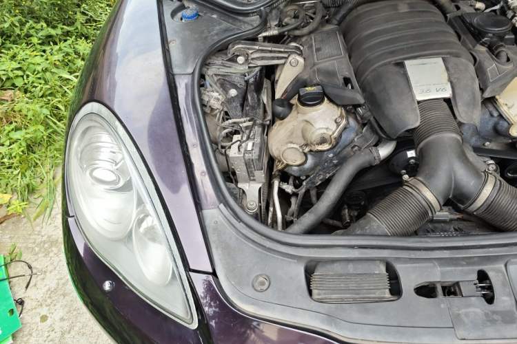 Used Porsche Panamera 2010 Panamera 4 3.6L Engine Bay Right