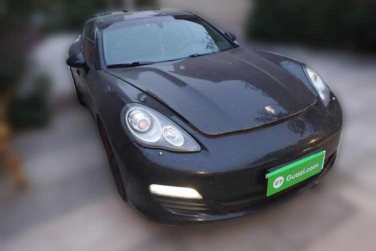 Used Porsche Panamera 2010 Panamera 3.6L Front Right 45 Deg