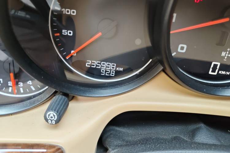 Used Porsche Panamera 2010 Panamera 4 3.6L Odometer Close Up