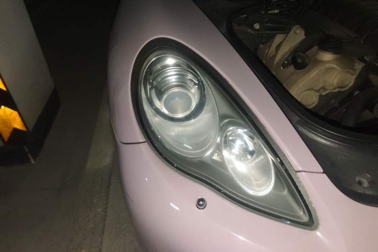 Used Porsche Panamera 2010 Panamera 4 3.6L Right Front Headlight