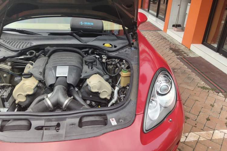 Used Porsche Panamera 2010 Panamera 3.6L Engine Bay Left