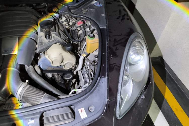Used Porsche Panamera 2010 Panamera 4 3.6L Engine Bay Left