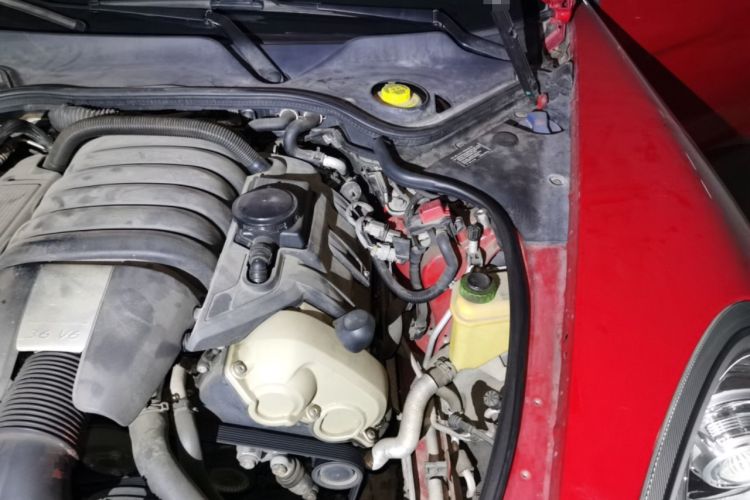 Used Porsche Panamera 2010 Panamera 4 3.6L Engine Bay Left